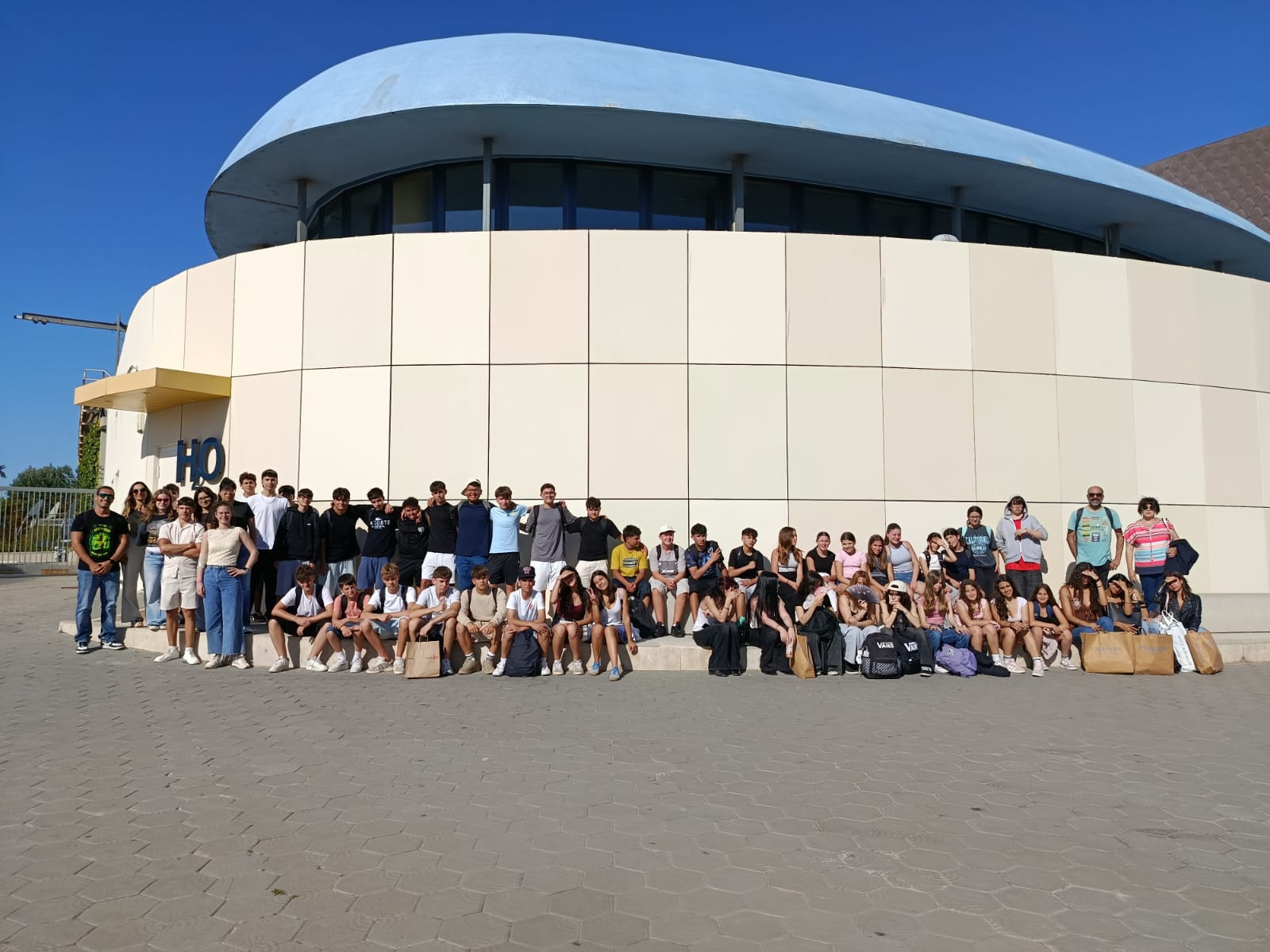 Consumopolis grup